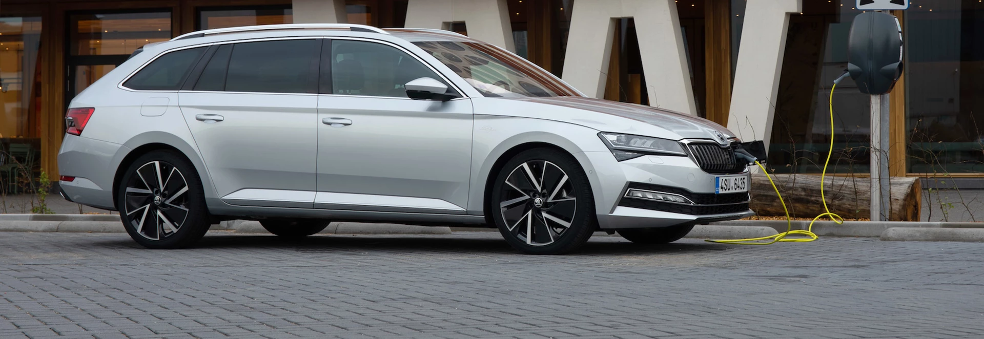 Skoda Superb Estate iV plug-in hybrid 2020 review
